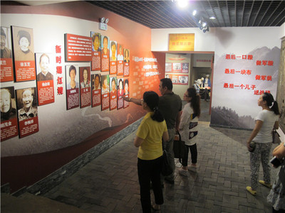 连云港市艺研所瞻仰红色教育基地 接受党性洗礼