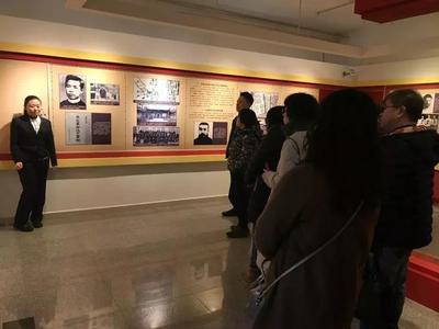 党史馆接待天津市教育新闻中心集体参观